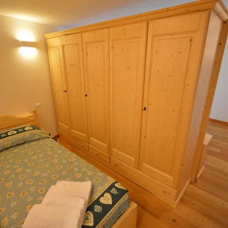 Cjase Fravins-4 By Interhome